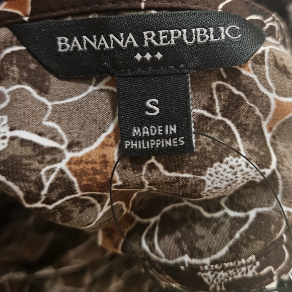 Banana Republic Floral Maxi Skirt in Brown, Black and Cream - Picture 3 of 5